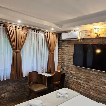 Babino Brdo Motel Derventa